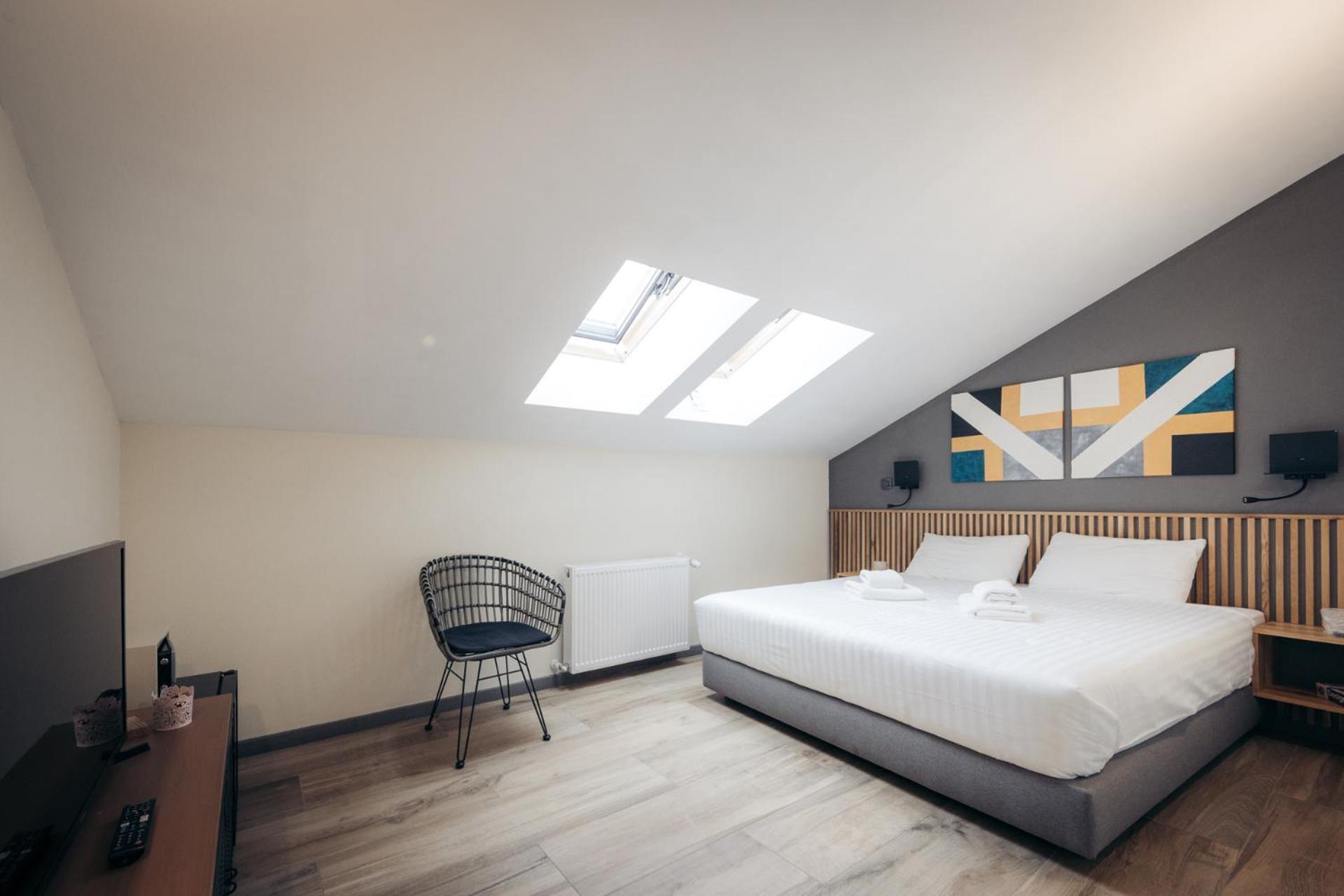 Forty One Hotel